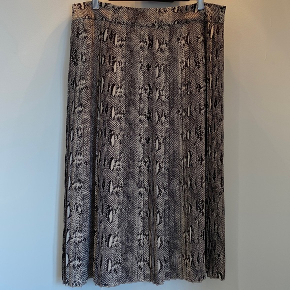 J Crew Midi Skirt - Picture 1 of 9